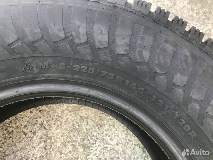 Nokian Tyres Nordman C 225/75 R16 121R