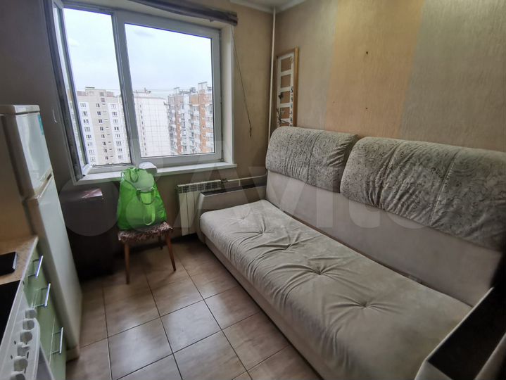 Комната 18 м² в 2-к., 17/17 эт.