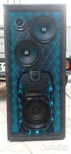 Музыкальная колонка с блютузом