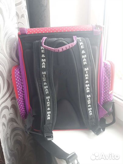 Школьный рюкзак