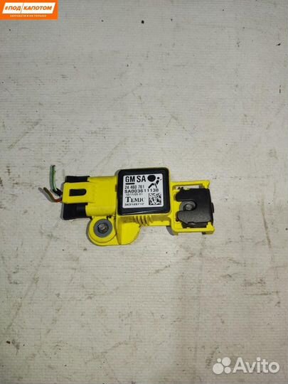 Датчик удара Opel Astra H 2006 24460761