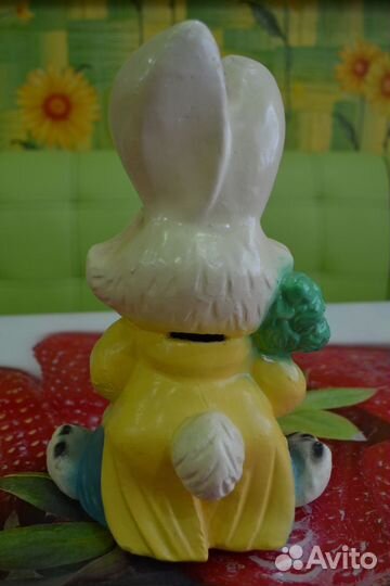 Зайчик - копилка большой, новый