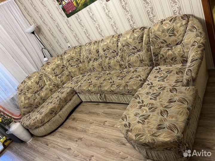 Угловой диван