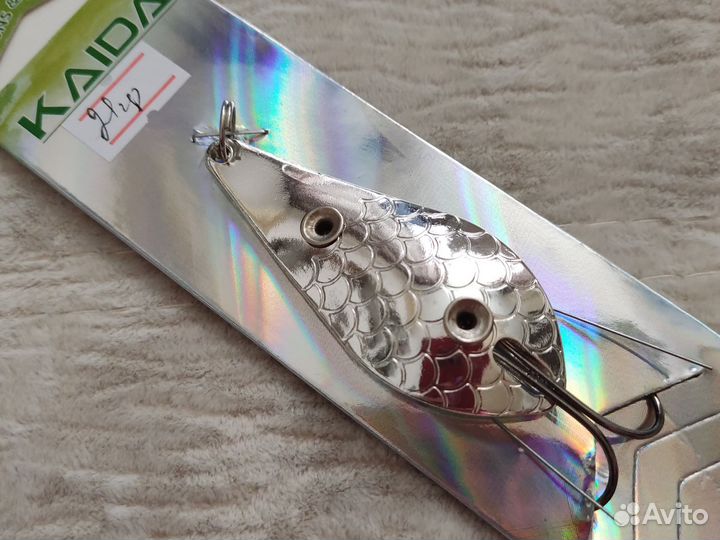 Блесна колебалка незацепляйка