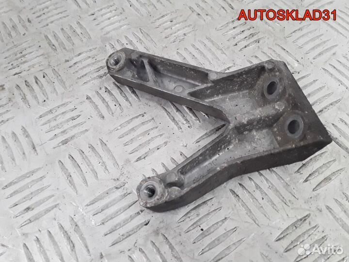 Кронштейн двигателя BMW E46 m43б19 11611743662