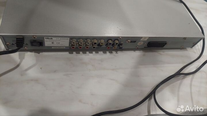 Видеоплеер с караоке Vitek VT-4006 SR