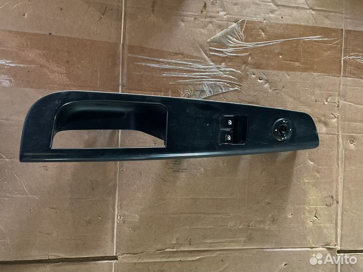 Накладка обшивки двери Kia Cee'd 1 (2007-2012г