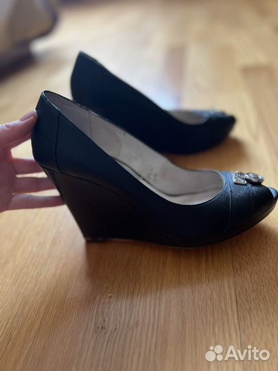 Туфли Michael Kors на танкетке 39