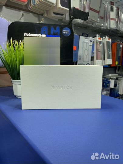 Apple Watch Ultra2 49mm Titanium Orange Ocean Band