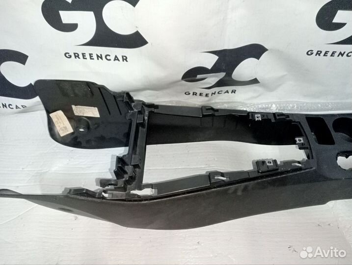 Центральная консоль Kia Rio, X-Line / 84611h0000