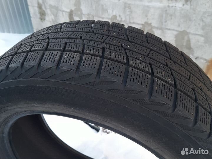 Колеса зимние Yokohama 205/60r16 920