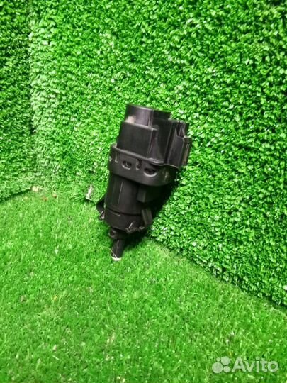 Датчик стоп-сигнала Volvo S40 II 1.6 2006