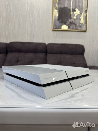Sony Playstation 4