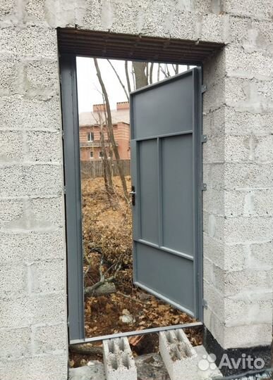 Дверь входная металлическая