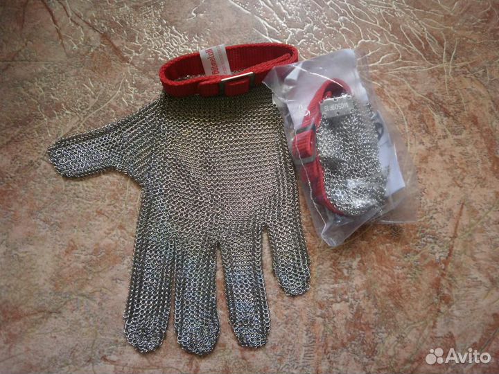 Растяжка на кольчужную перчатку