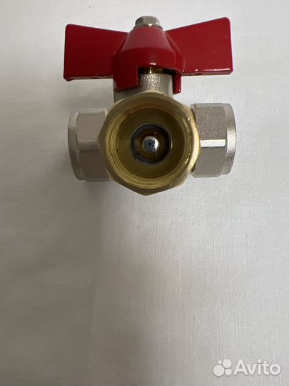 Кран шаровый для металлопластиковых труб тройник