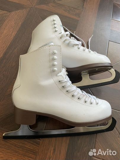 Фигурные коньки jackson glacier