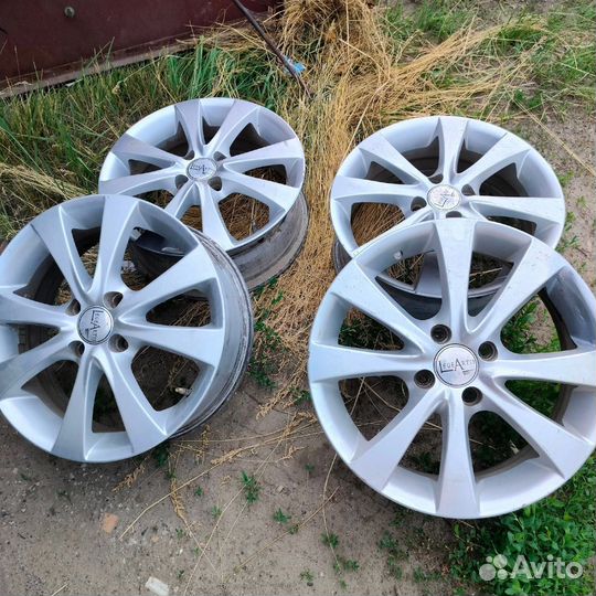 Литые диски r16