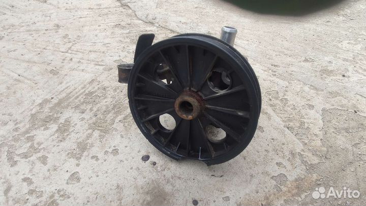 Насос гура Volvo S80 2.9 насос гидроусилителя