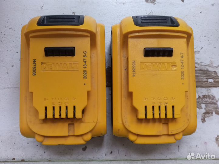 Аккумулятор dewalt DCB184