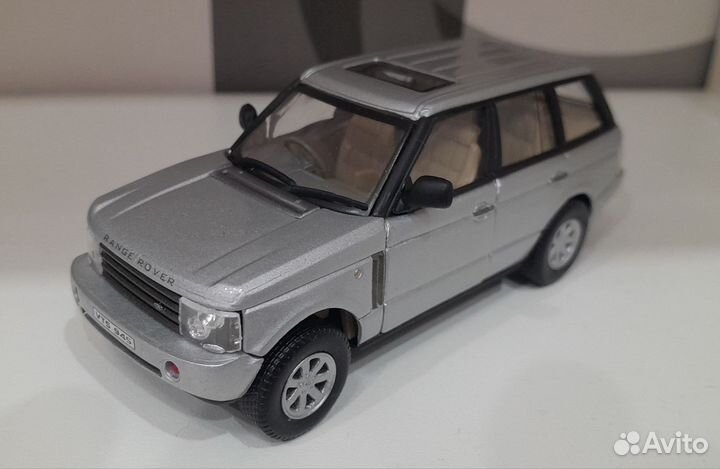 Модель авто 1 43 Range Rover 2003 от Cararama