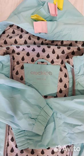 Ветровка для девочки