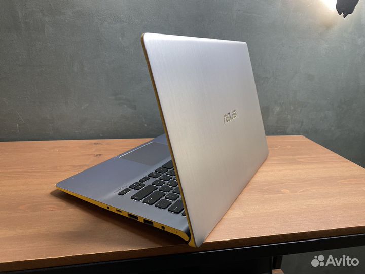 Ультрабук Asus VivoBook s14 14