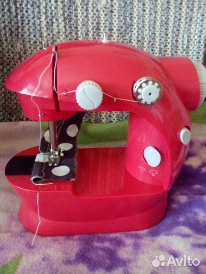 Швейная машинка