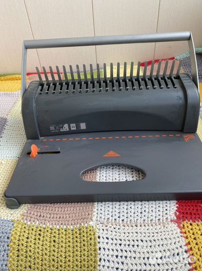 Брошюровщик