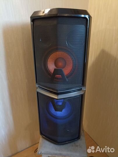 Портативная мини система LG xboom FH6