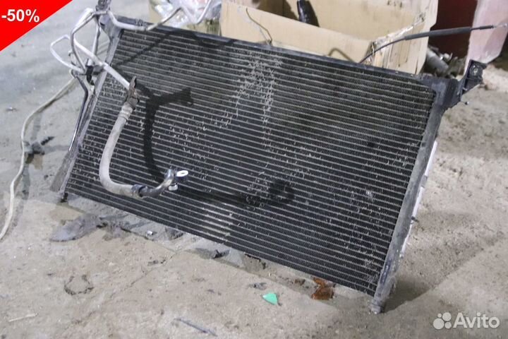 Радиатор кондиционера на Инфинити FX S50