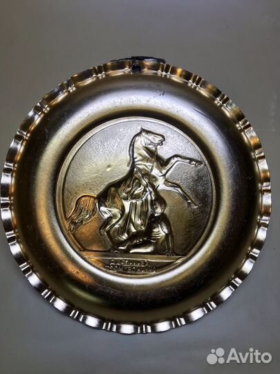 Тарелки декоративные 