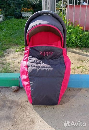 Коляска Tutis zippy 2в1