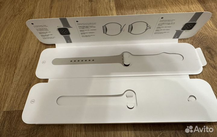 Apple Watch SE2, 40 мм, Starlight Aluminium