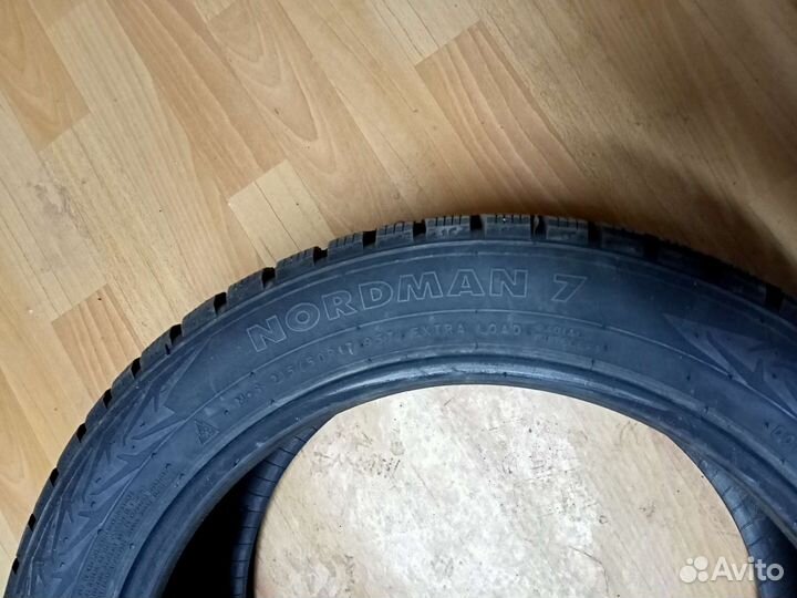 Nordman 7 215/50 R17 95G