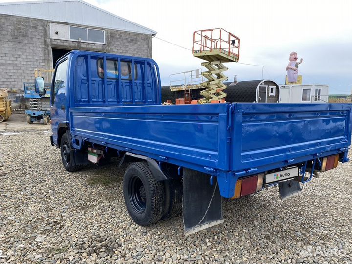 Nissan Atlas бортовой, 1996