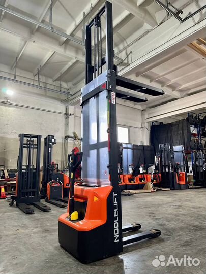 Штабелер самоходный PSE 12N с Li-ion акб