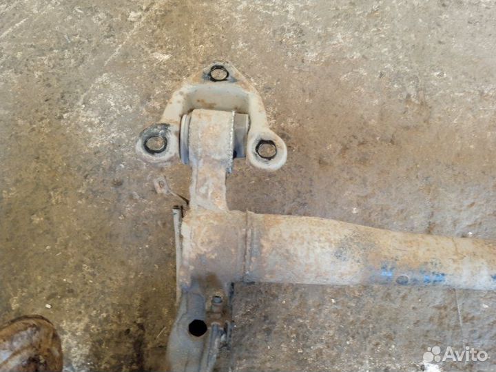 Балка задняя Opel Zafira B 2007 (б/у)