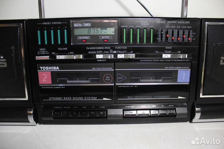Toshiba RT-7077 Магнитола