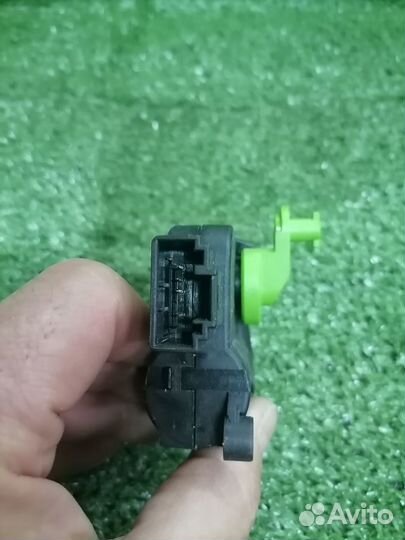Сервопривод печки 8E2820511B Audi A4 B7 8ED