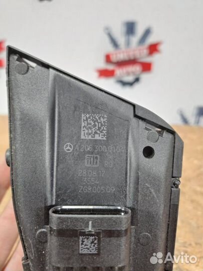 Педаль газа Mercedes C43 W205 276.823 2017