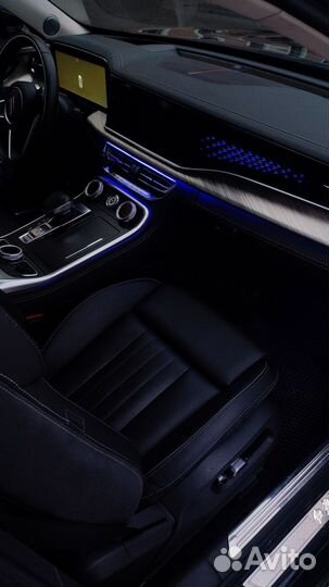 Аренда автомобиля с водителем