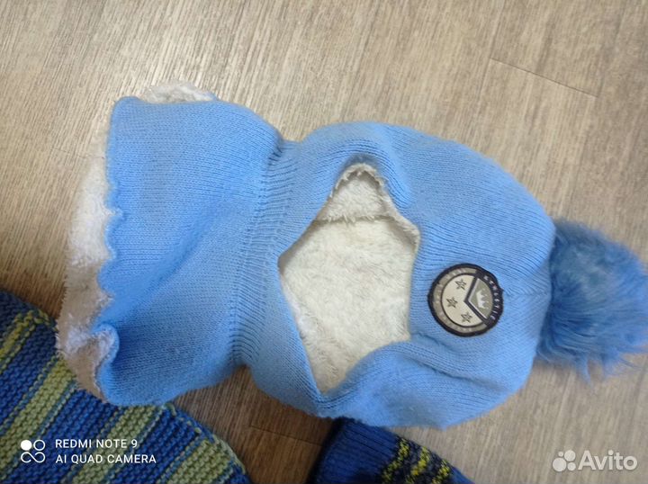 Шапки детские и шарф