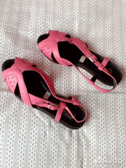 Босоножки для девочки 25см