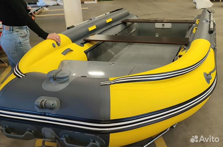 Rib Tornado 400 риф с интегрированным фальшбортом