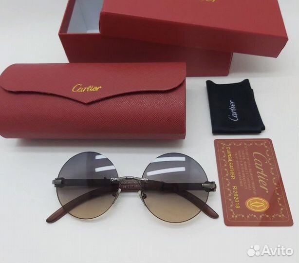 Солнцезащитные очки Cartier
