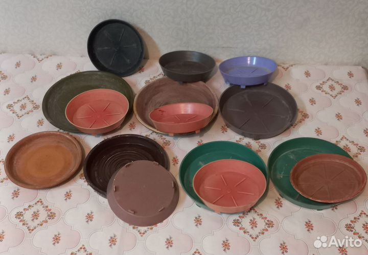 Поддоны (керамика и пластик) 15 шт сразу