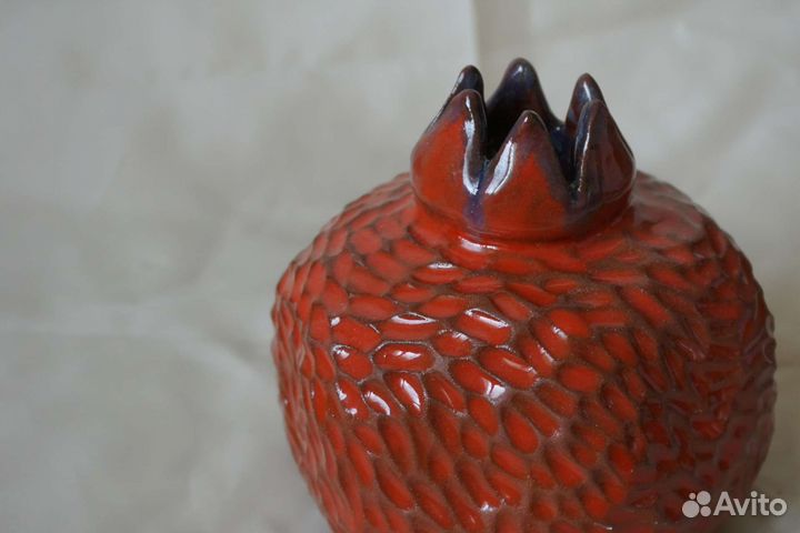 Скульптура Гранат декоративный из глины
