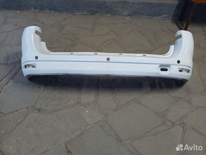 Задний бампер на LADA largus