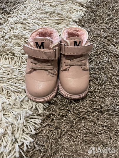 Ботинки детские на девочку